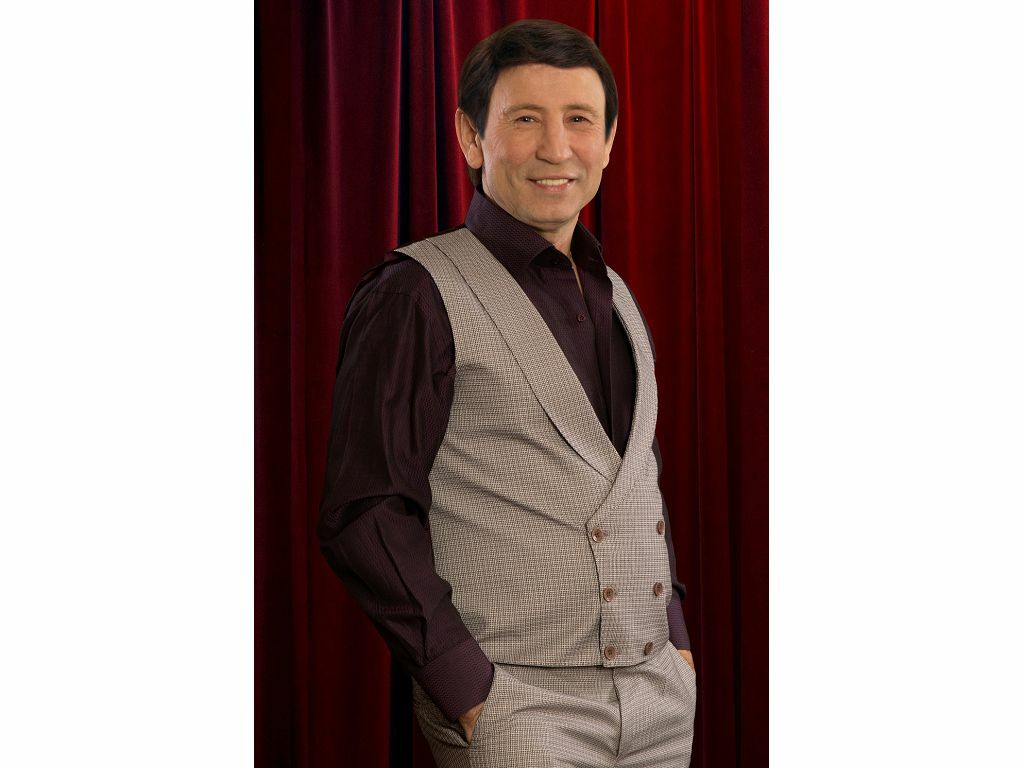 Илдус ФАЗЛЕТДИНОВ. Үзе генә белгән юл белән... (3)