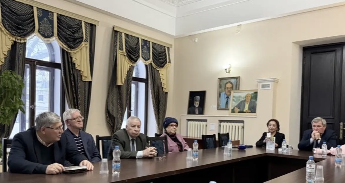 Халисә Мөдәррисованың «Сүзләр, йөзләр, эзләр» китабы зур кызыксыну уятты