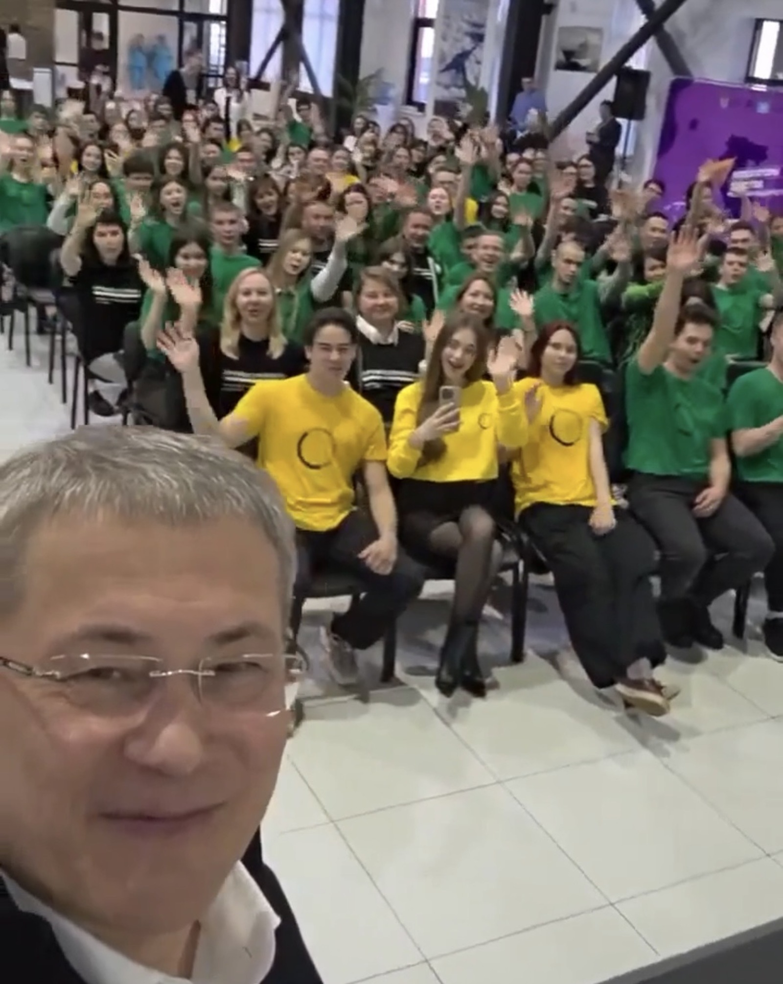 Яшьләр шәп!