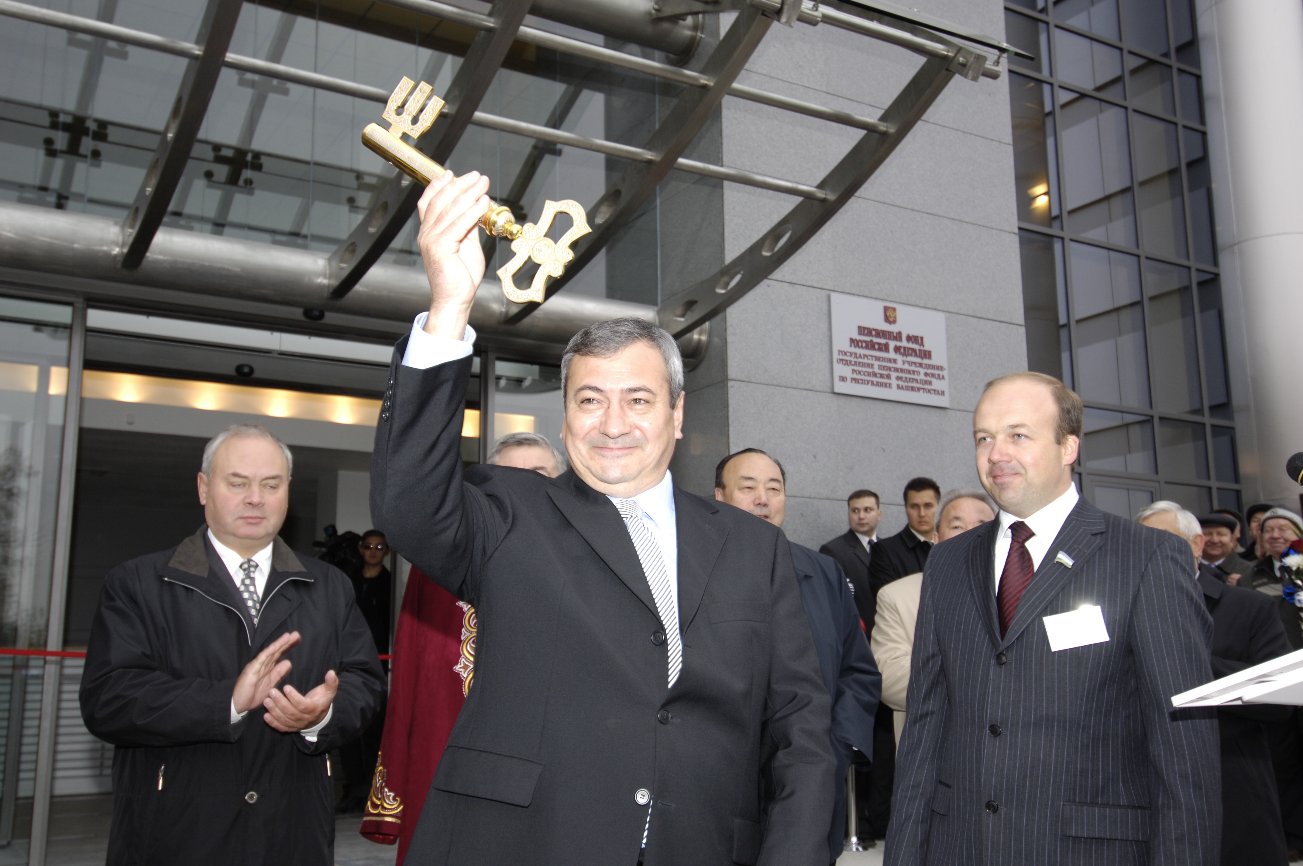 Илдус ФАЗЛЕТДИНОВ. Олы юлның тузаны. (Ахыры)