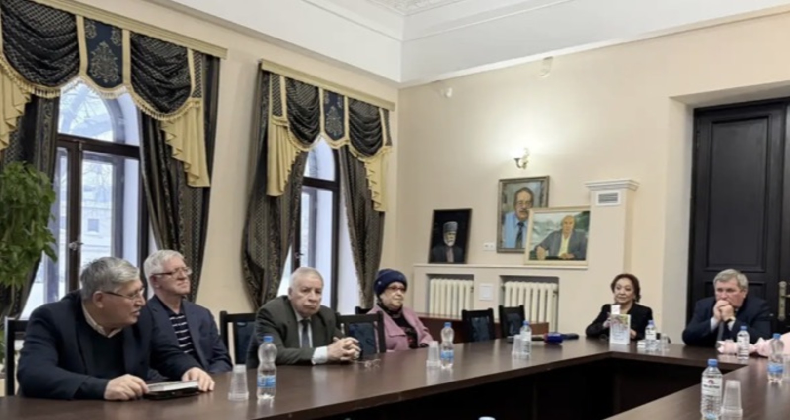 Халисә Мөдәррисованың «Сүзләр, йөзләр, эзләр» китабы зур кызыксыну уятты